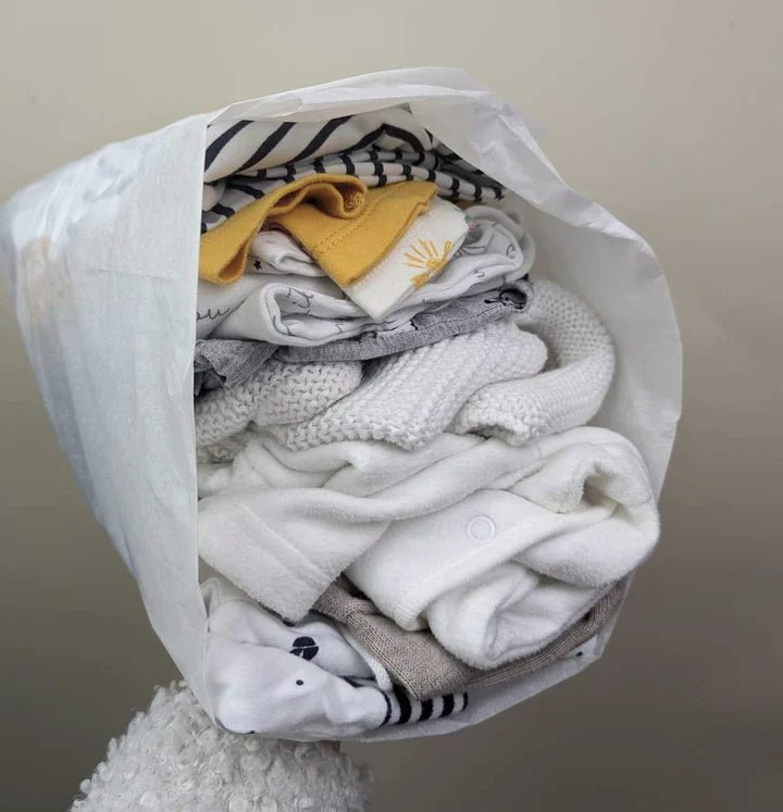 Parenting on a Budget: Why Second-Hand Baby Clothes Rock! - Little Ones Preloved