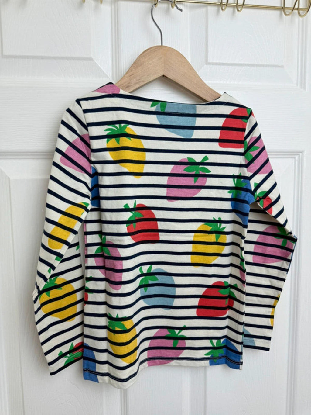 NEW Boden Multicoloured Strawberry Long Sleeve Top - Girls 6 - 7 Years - Little Ones Preloved. Second Hand Children's & Preloved Baby, Kids, Girls & Boys Clothes. UK online