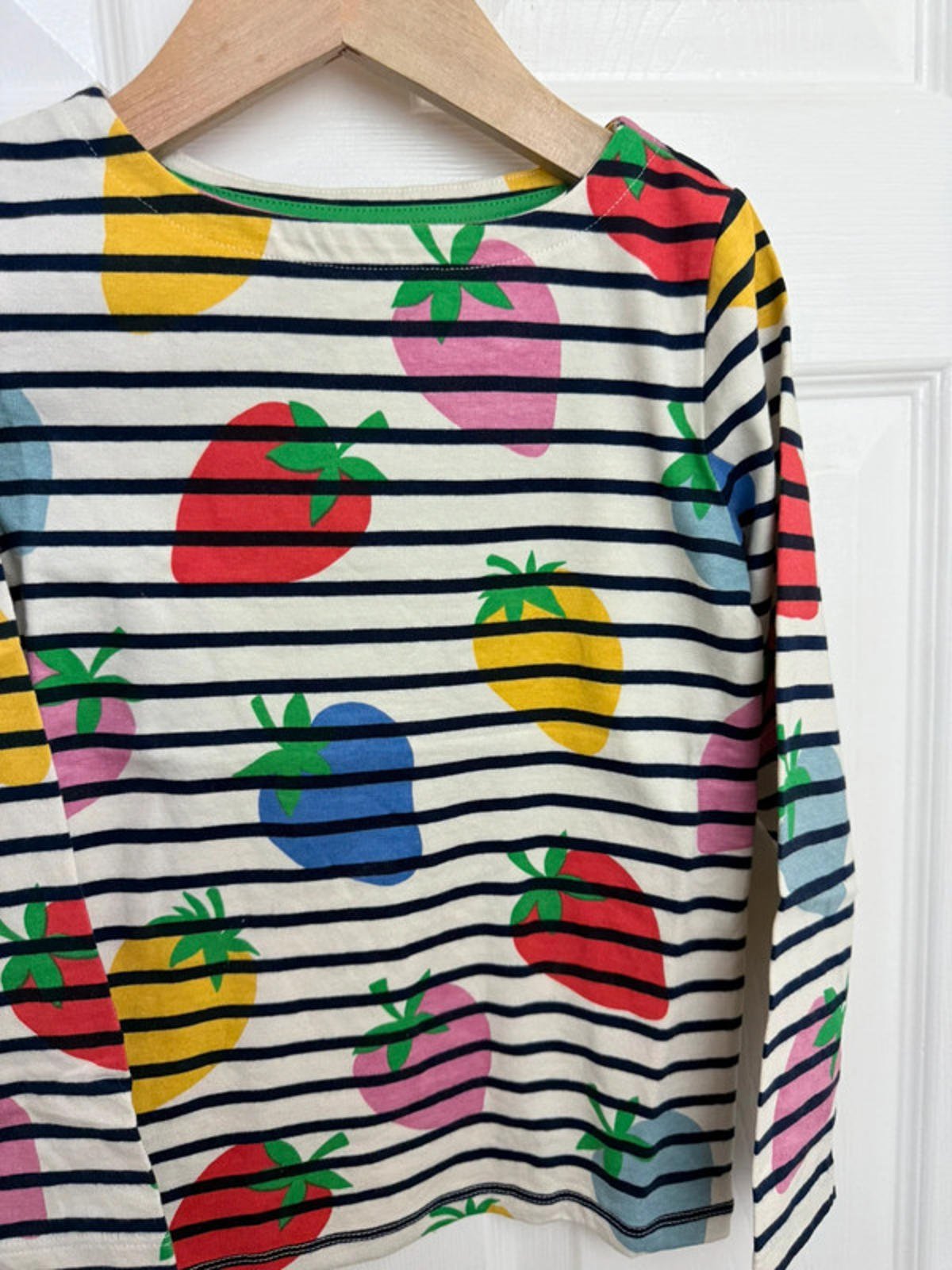 NEW Boden Multicoloured Strawberry Long Sleeve Top - Girls 6 - 7 Years - Little Ones Preloved. Second Hand Children's & Preloved Baby, Kids, Girls & Boys Clothes. UK online