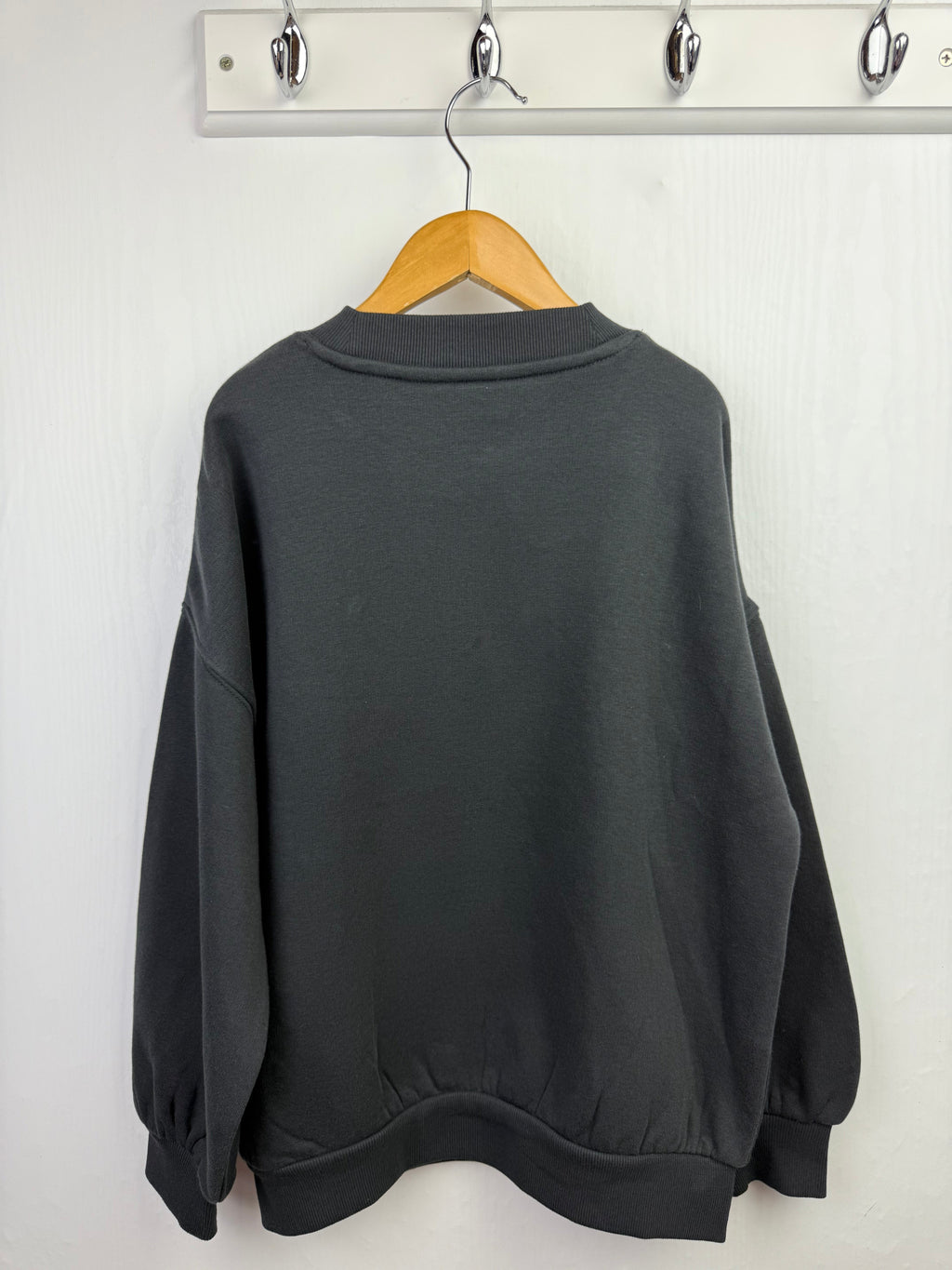 NEW Ex M*S Paris Sweater - Girls 9 - 16 Years - Little Ones Preloved. Second Hand Children's & Preloved Baby, Kids, Girls & Boys Clothes. UK online