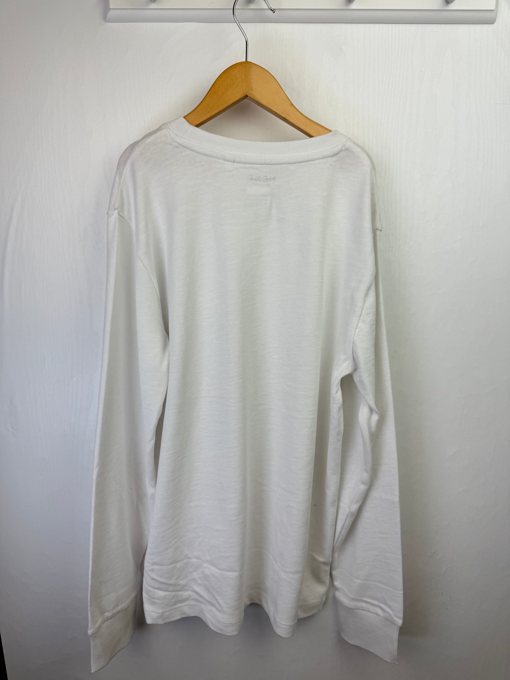 NEW Ex N*xt White Long Sleeve Top - Little Ones Preloved. Second Hand Children's & Preloved Baby, Kids, Girls & Boys Clothes. UK online