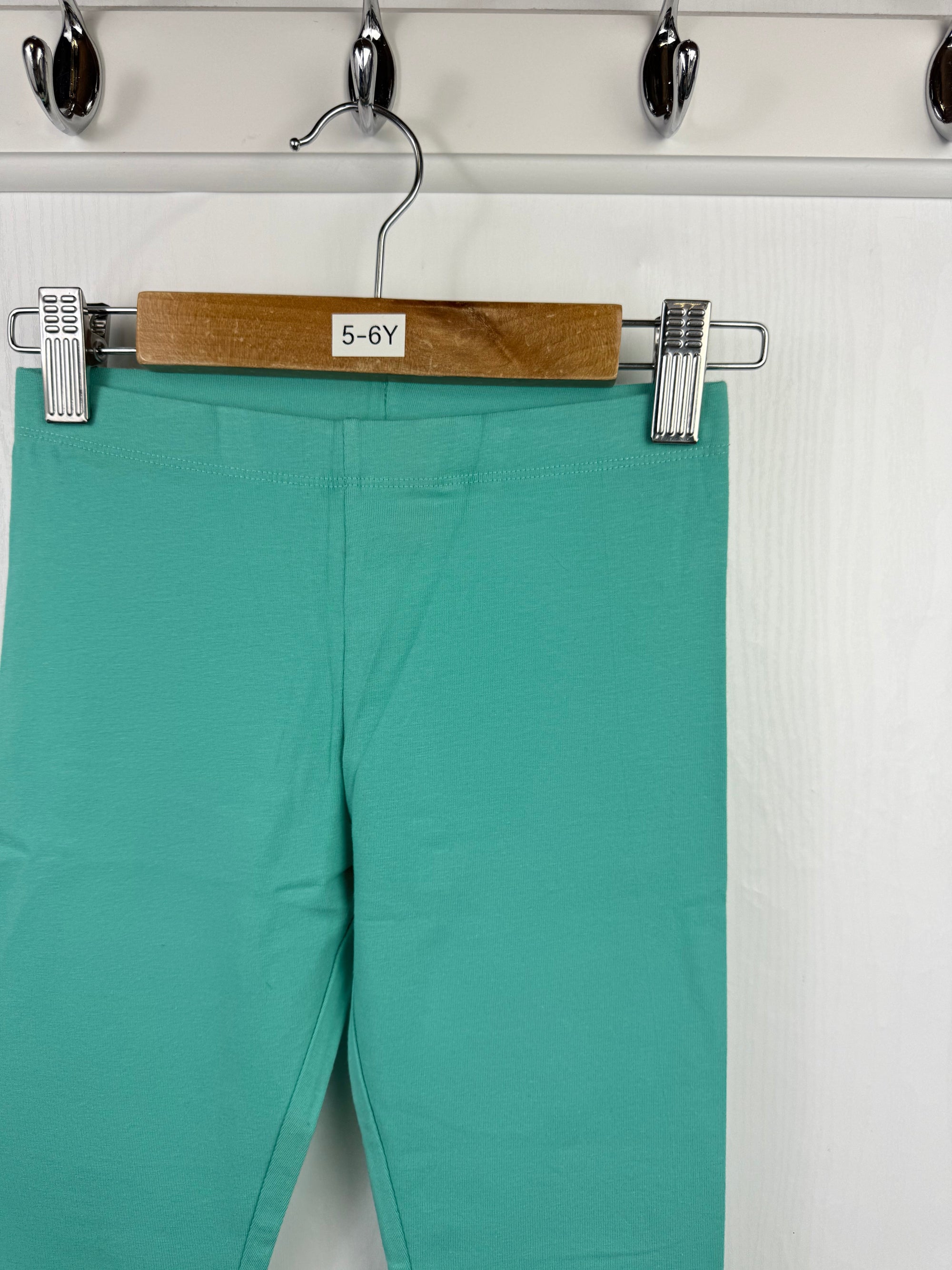 NEW M*S Dark Aqua Leggings (2nd) - Girls 5 - 6 Years - Little Ones Preloved. Second Hand Children's & Preloved Baby, Kids, Girls & Boys Clothes. UK online