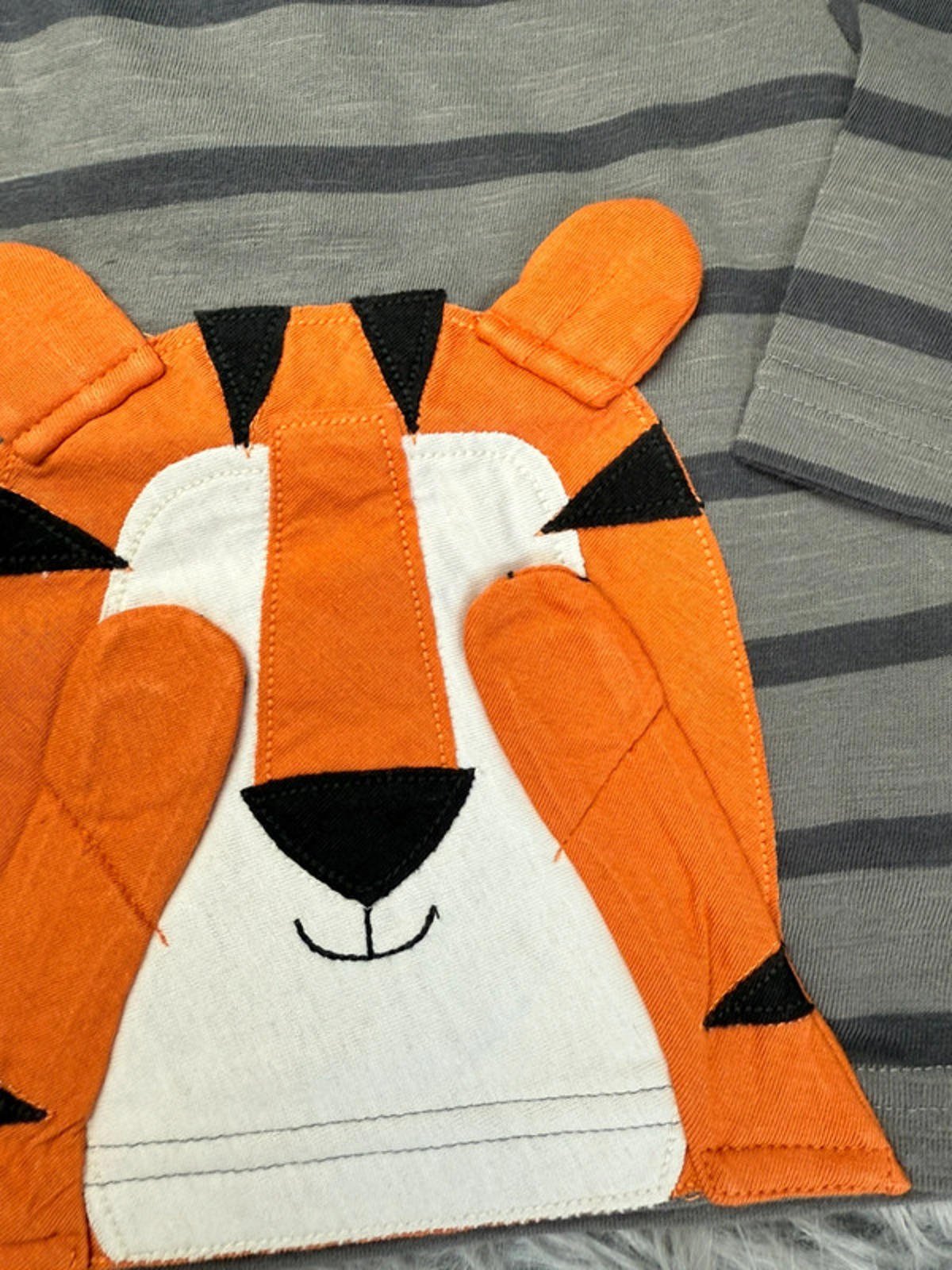 Nwot’s Ex - Next Grey Striped Tiger Top - Boys 3 - 6 Months - Little Ones Preloved. Second Hand Children's & Preloved Baby, Kids, Girls & Boys Clothes. UK online