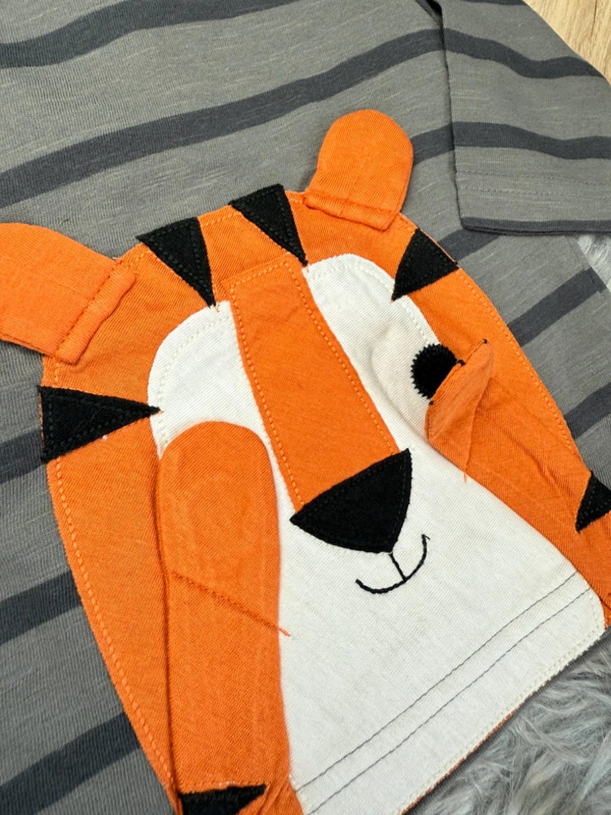 Nwot’s Ex - Next Grey Striped Tiger Top - Boys 3 - 6 Months - Little Ones Preloved. Second Hand Children's & Preloved Baby, Kids, Girls & Boys Clothes. UK online