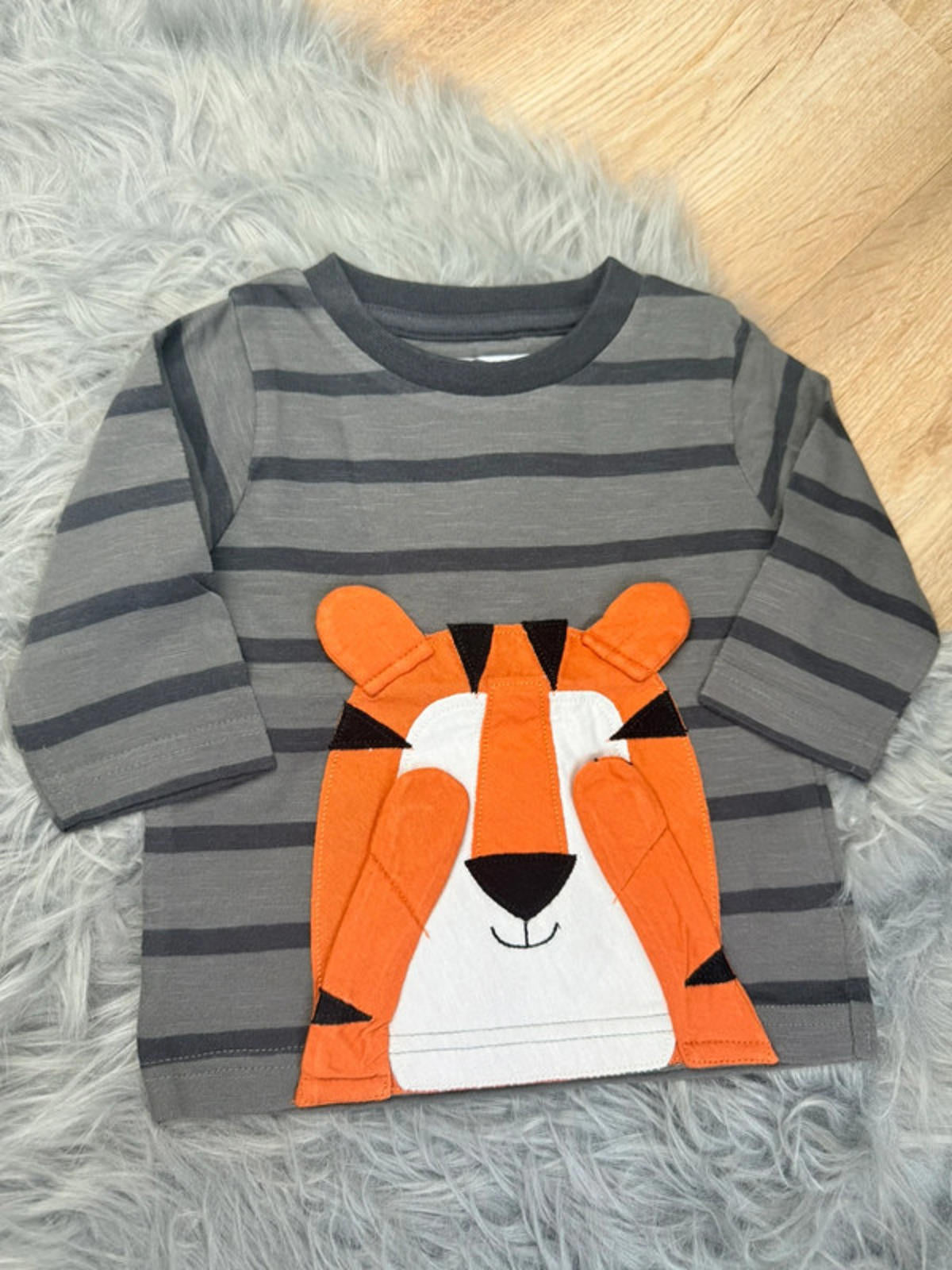 Nwot’s Ex - Next Grey Striped Tiger Top - Boys 3 - 6 Months - Little Ones Preloved. Second Hand Children's & Preloved Baby, Kids, Girls & Boys Clothes. UK online