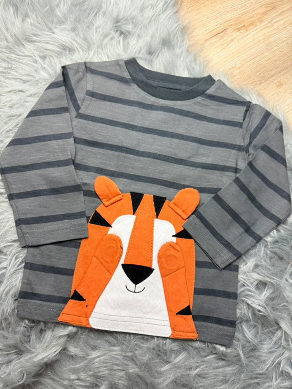 Nwot’s Ex - Next Grey Tiger Top - Boys 9–12 Months - Little Ones Preloved. Second Hand Children's & Preloved Baby, Kids, Girls & Boys Clothes. UK online